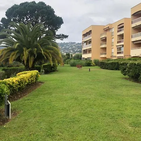 Nice Studio Of 23 M With Wifi-Balcon And Pool Lägenhet Vallauris